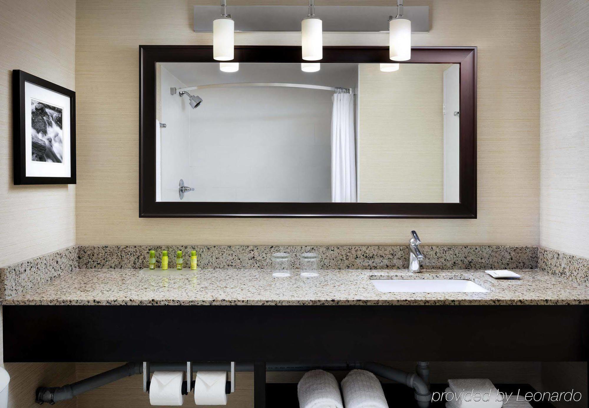 เดลต้า โฮเต็ล บาย แมริออท ซูลแซนต์มารี วอเตอร์ฟรอนต์ Hotel ซูเซนต์มารี ภายนอก รูปภาพ